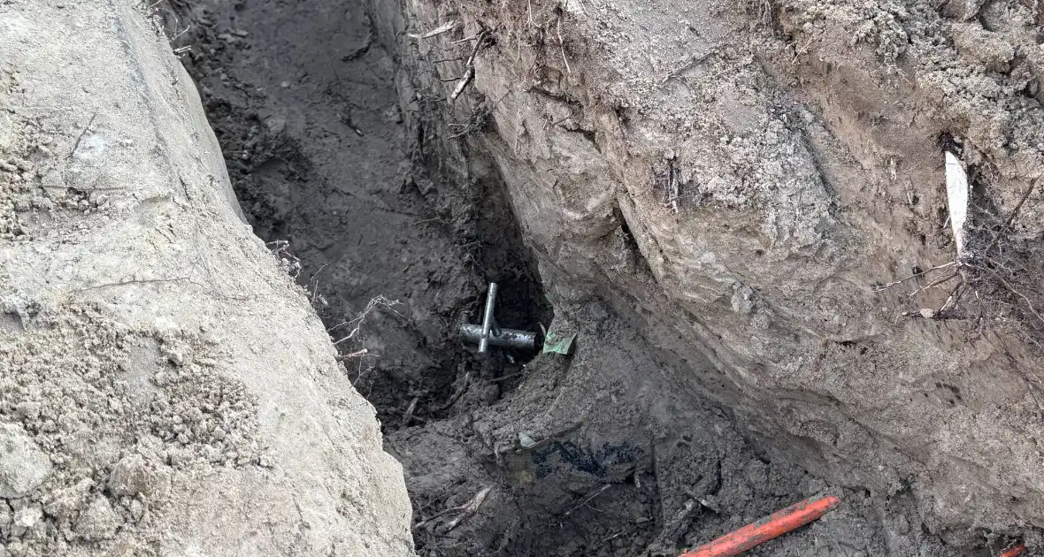Gaslek gedicht tijdens graafwerkzaamheden - Foto 3