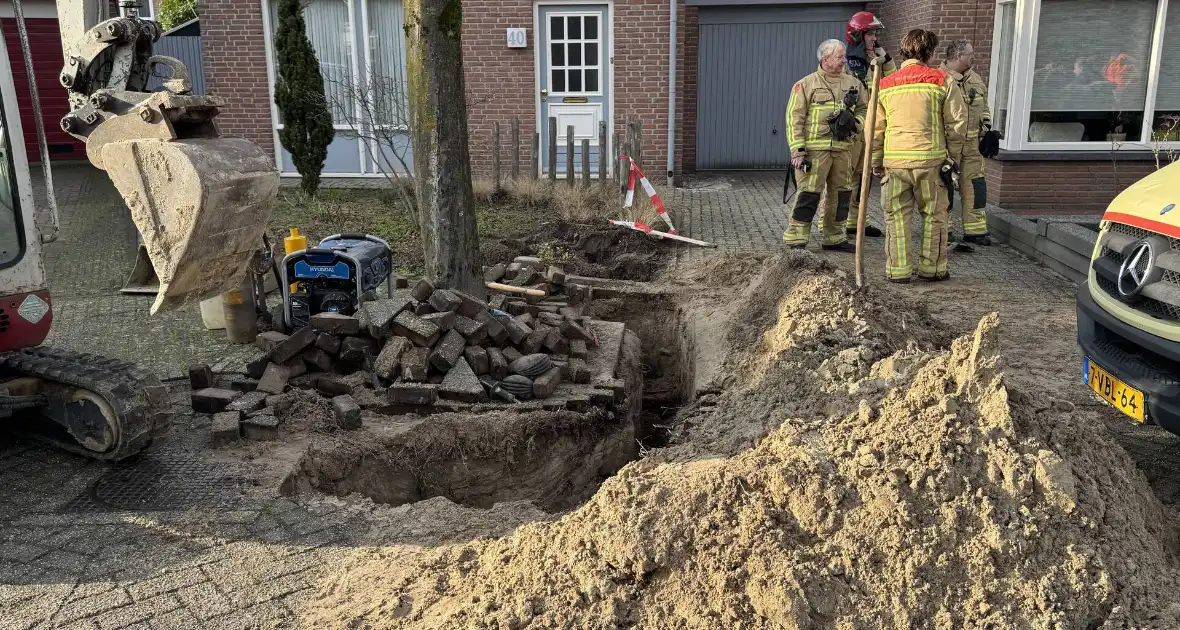 Gaslek gedicht tijdens graafwerkzaamheden - Foto 5