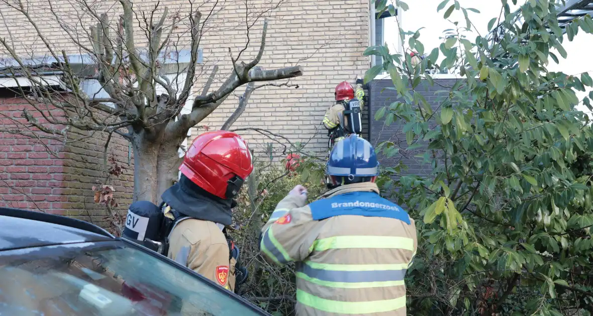 Woningbrand zorgt voor sloopwerkzaamheden - Foto 10