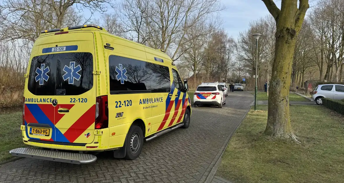 Steekpartij tussen jongeren leidt tot gewonden