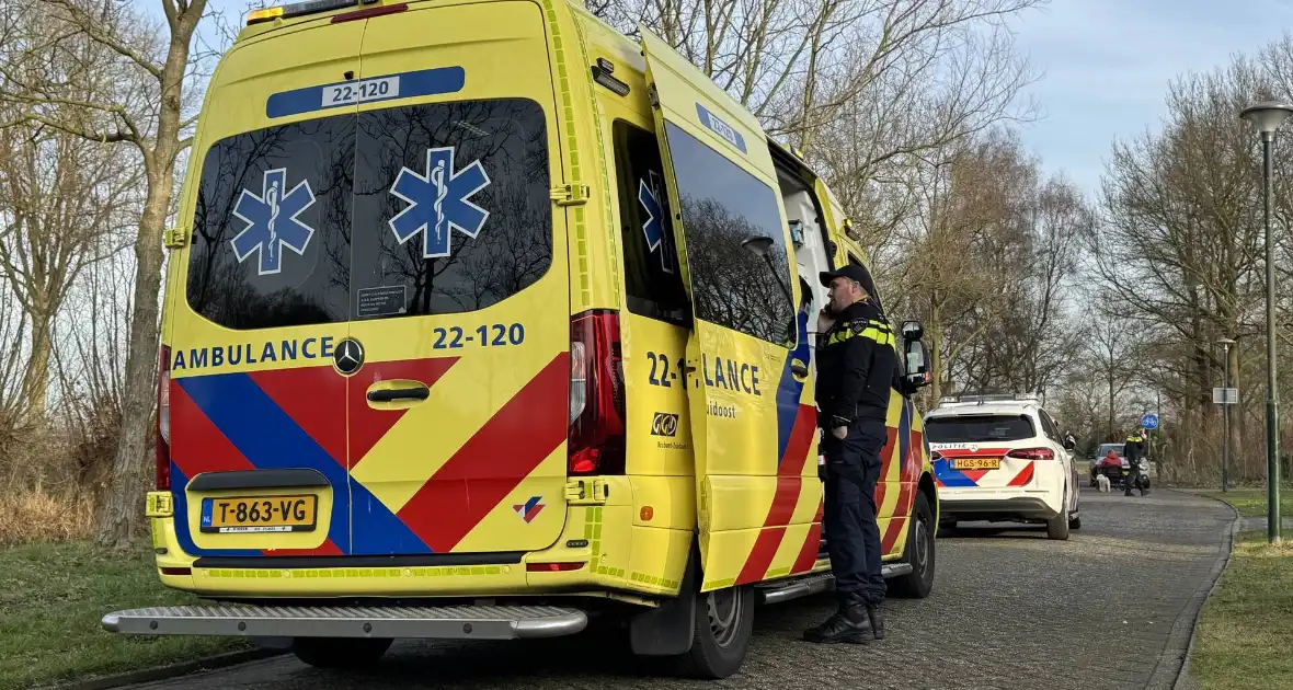 Steekpartij tussen jongeren leidt tot gewonden - Foto 6