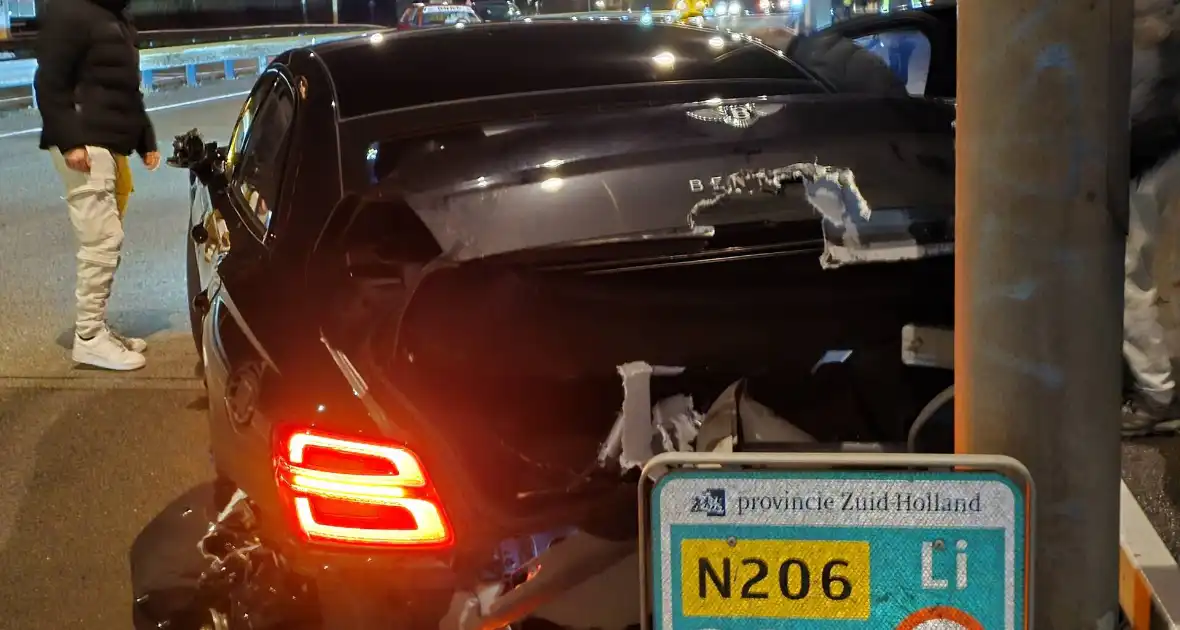 Peperdure wagens betrokken bij aanrijding - Foto 6