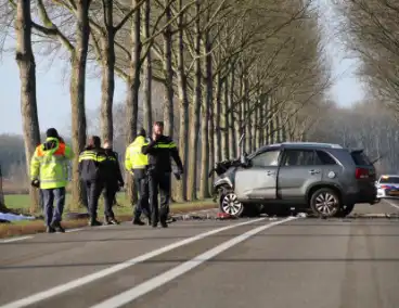 Dodelijk ongeval met auto tegen boom