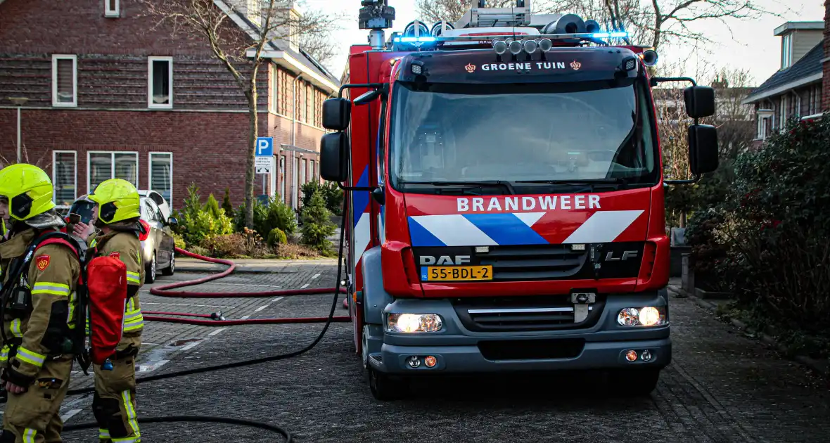 Brand verwoest schuurtje met ontploffende gasflessen - Foto 1