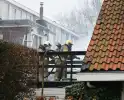 Felle brand achter woning