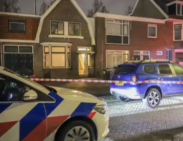 Explosie verwoest voordeur woning