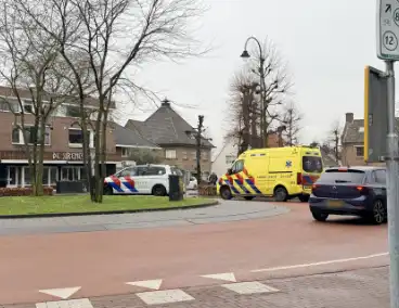 Auto botst op fietser tijdens ongeval