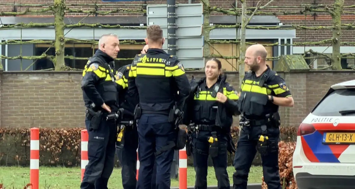 Auto botst op fietser tijdens ongeval - Foto 2