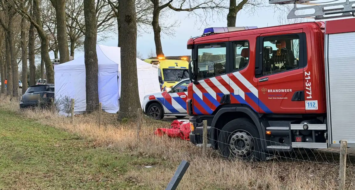 Bestuurder komt om bij ongeval - Foto 2