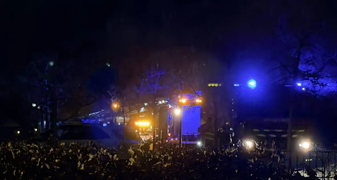 Woningbrand leidt tot evacuatie en gewonden - Foto 9