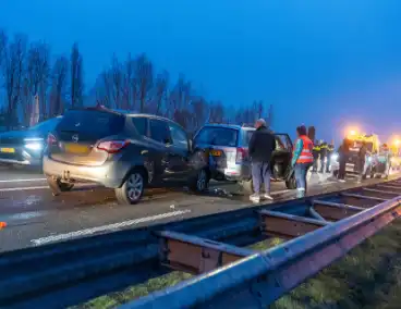 Kettingbotsing veroorzaakt verkeershinder