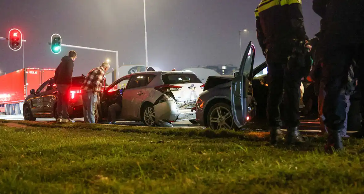 Kettingbotsing onder invloed leidt tot aanhouding - Foto 17