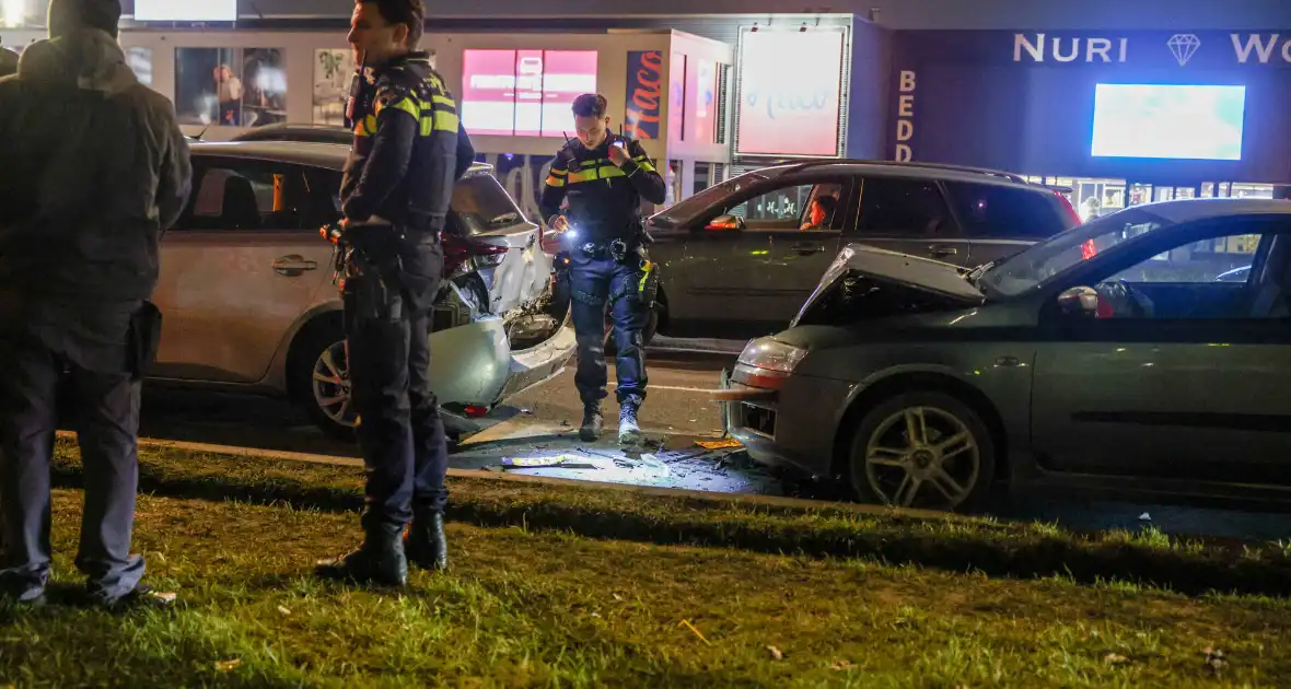 Kettingbotsing onder invloed leidt tot aanhouding - Foto 4