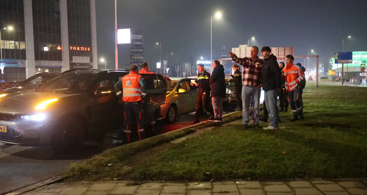 Kettingbotsing onder invloed leidt tot aanhouding - Foto 7