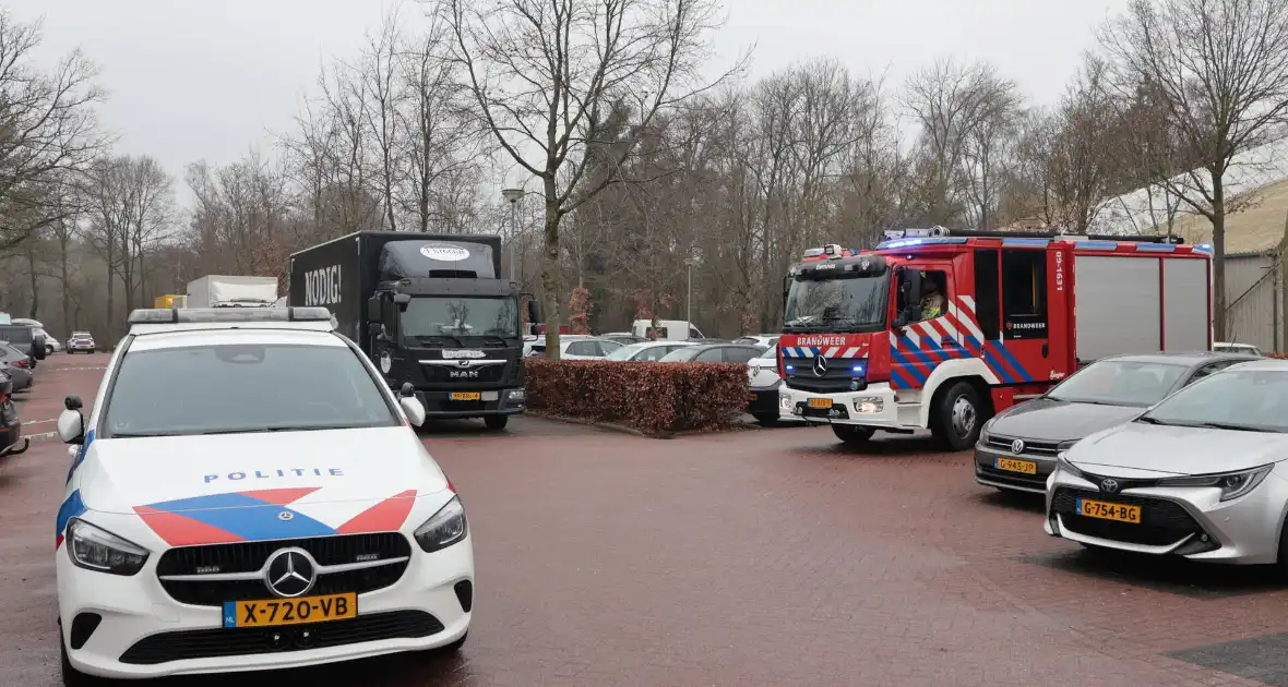 Brand in afvalcontainer bij hockeyvereniging - Foto 3