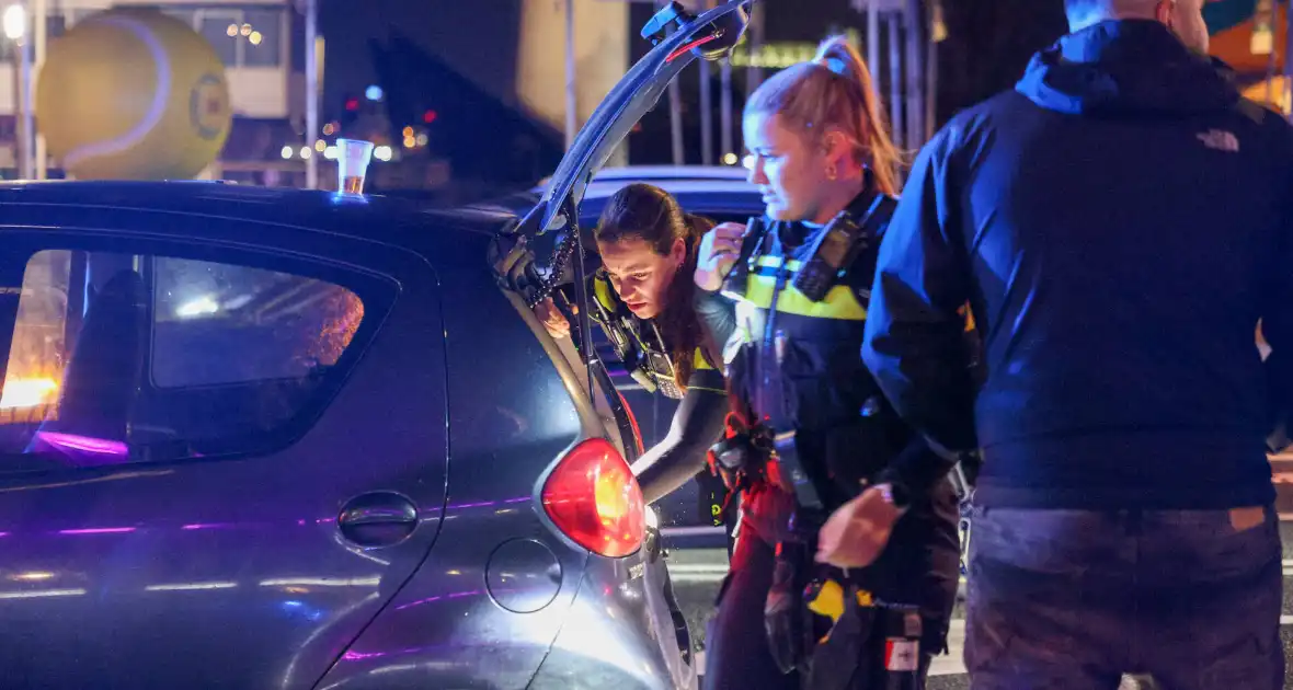 Politieachtervolging eindigt op Erasmusbrug - Foto 2