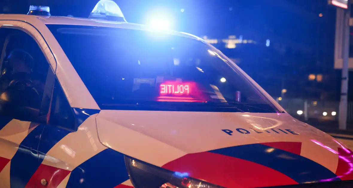 Politieachtervolging eindigt op Erasmusbrug - Foto 6