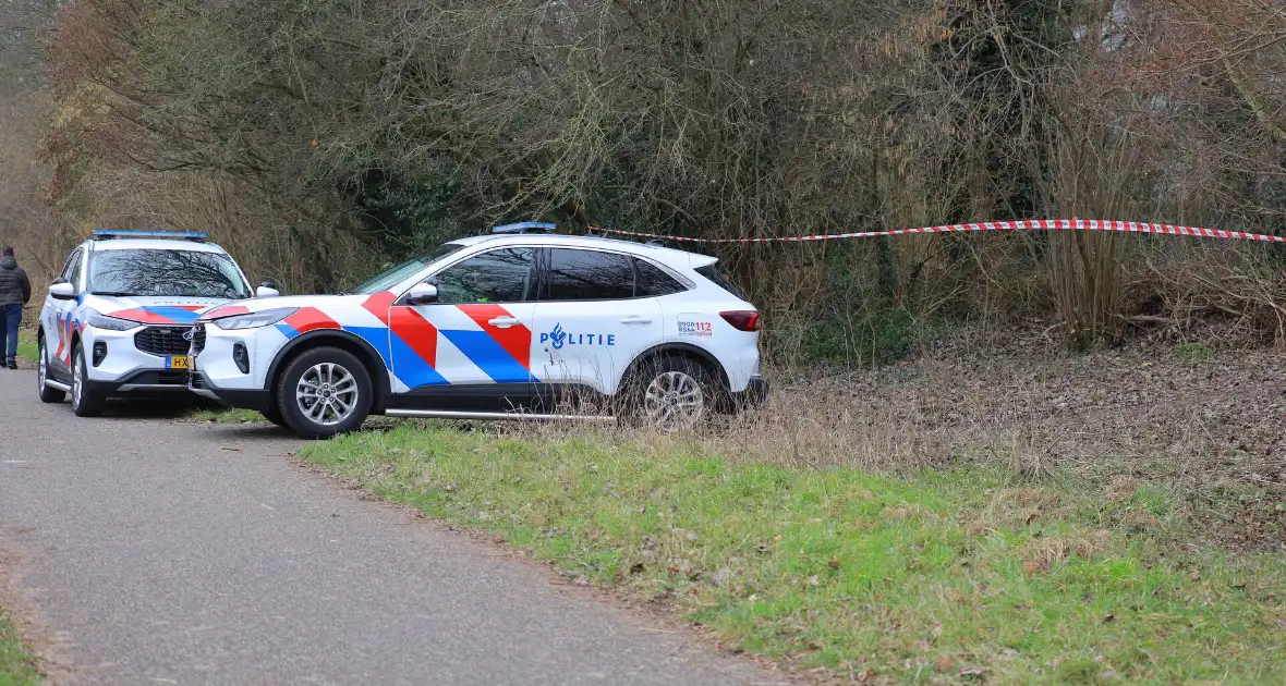 FO onderzoekt aantreffen overleden persoon - Foto 4