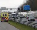 Ongeval leidt tot flinke schade en verkeershinder op A15