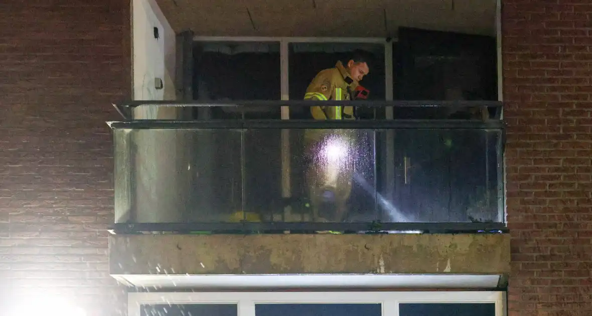 Bouwbrand op balkon geëindigd zonder opzet - Foto 8