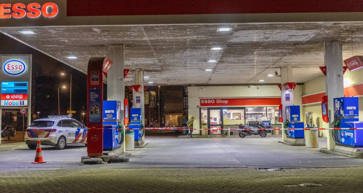 Tankstation overvallen in Amsterdam - Foto 2
