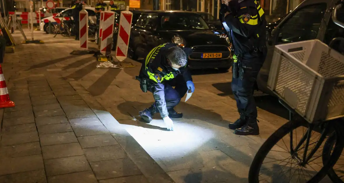 Explosie bij portiekwoning veroorzaakt aanzienlijke schade - Foto 16