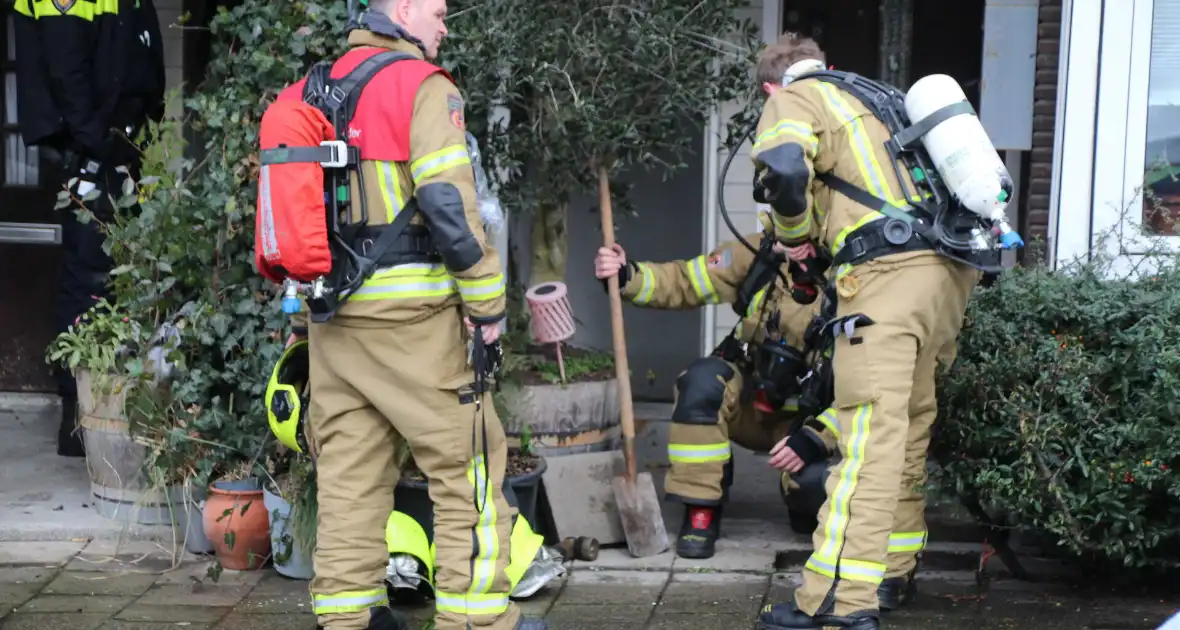 Brandweer inzet na gaslucht - Foto 2