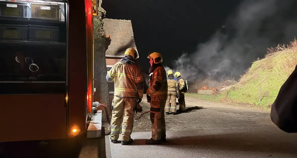 Brand in loods door snoeiafval