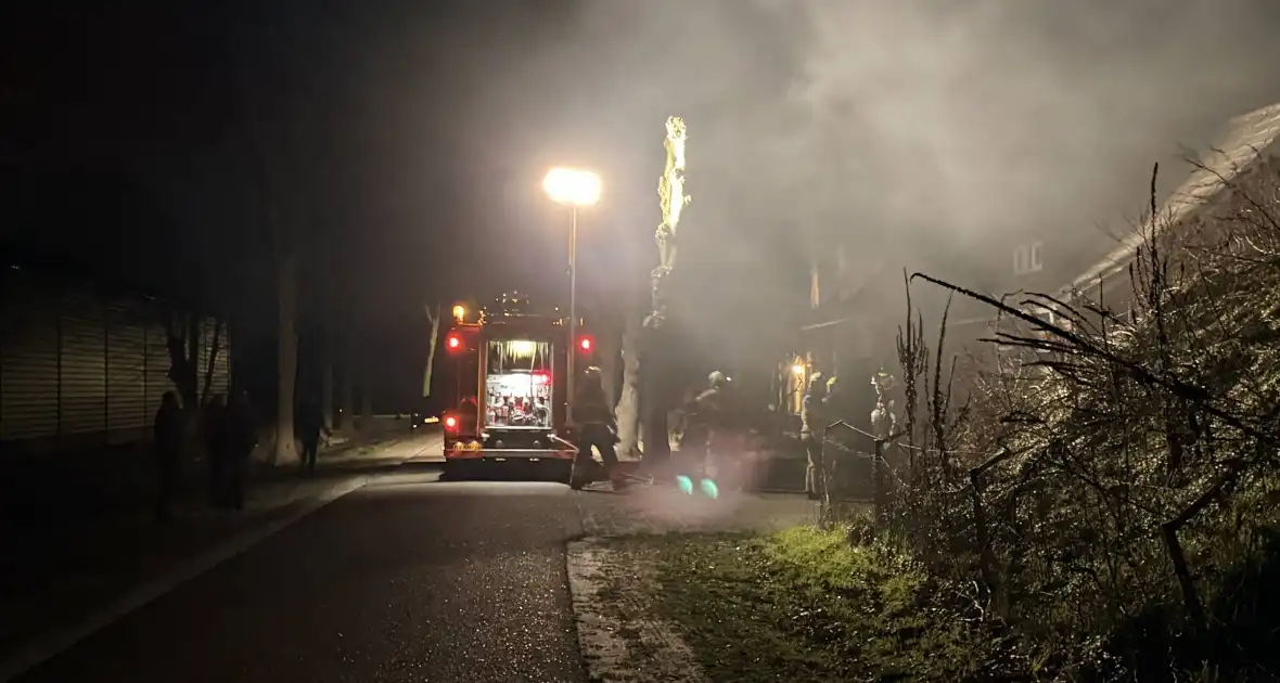Brand in loods door snoeiafval - Foto 3