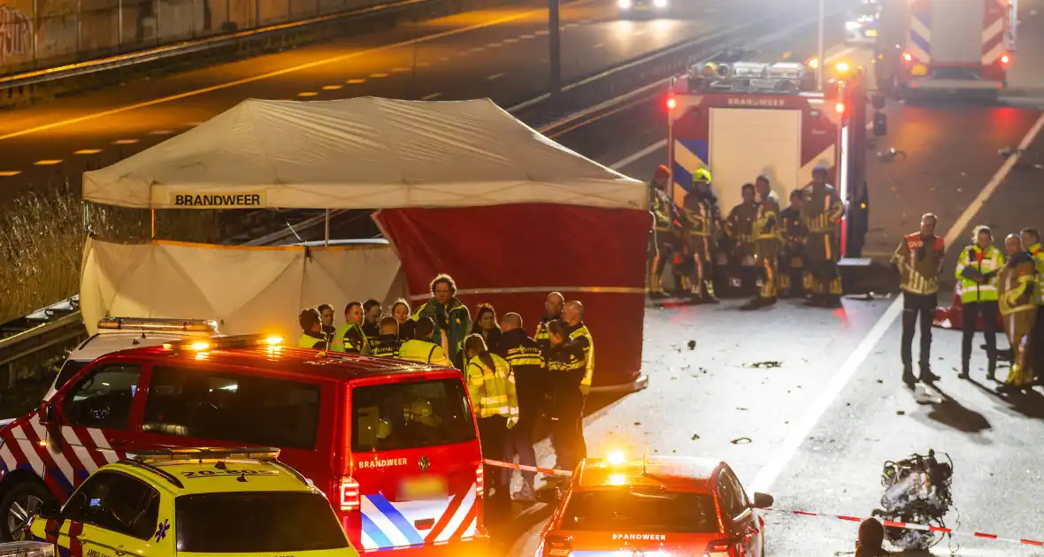 Dodelijk ongeval door spookrijden - Foto 17