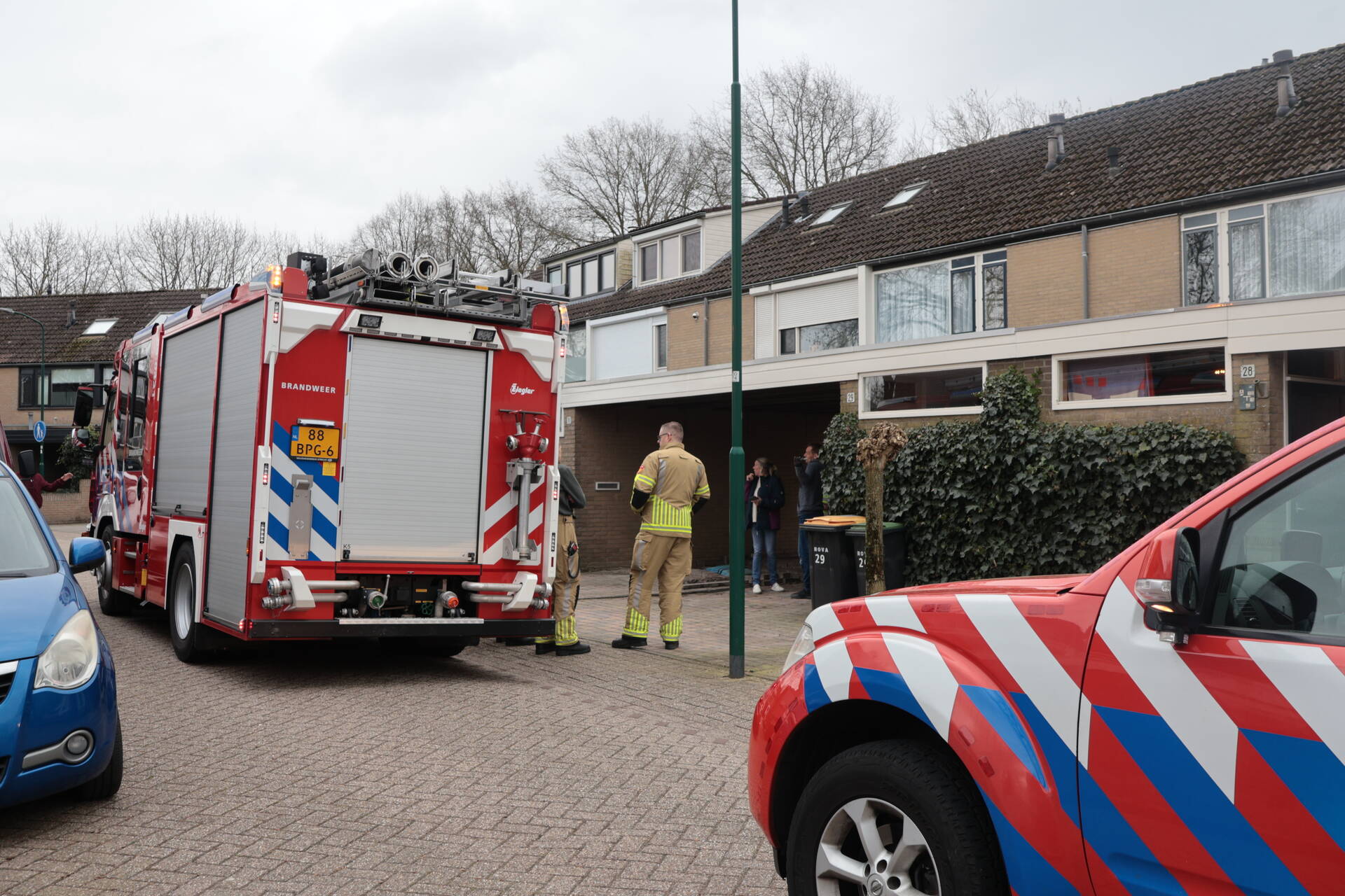 Gaslekkage in woning leidt tot spoedactie van brandweer