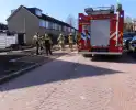 Brandweer stelt gasflessen veilig bij brand