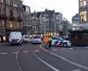 Fietser zwaargewond bij aanrijding met trams