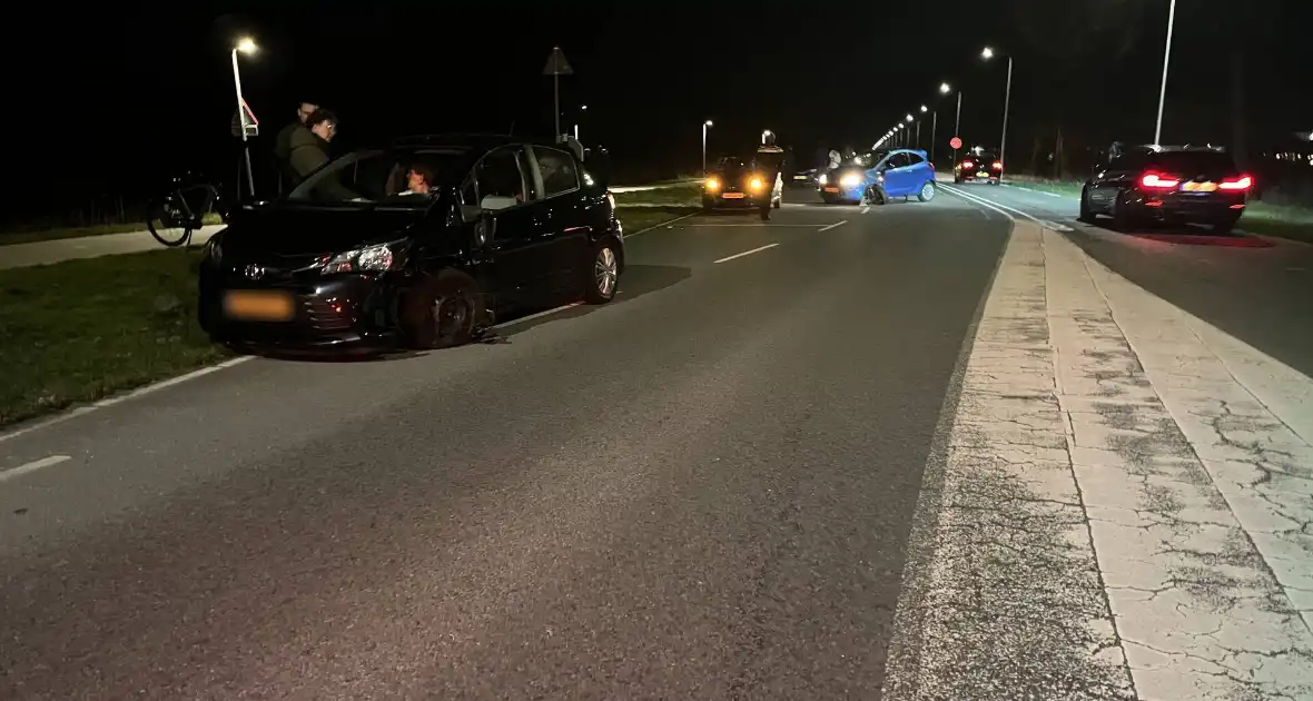 Ongeval met twee voertuigen zorgt voor schade