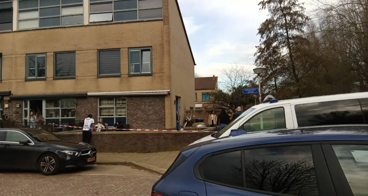 Arrestatieteam ingezet in woning