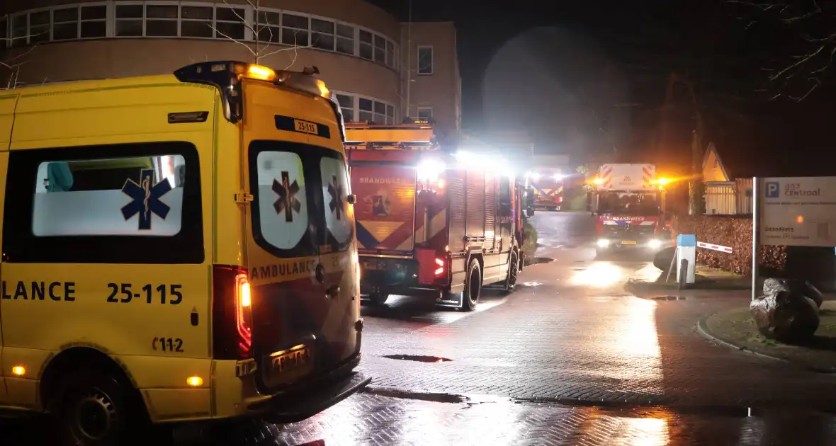 Brand in GGZ-instelling leidt tot gewonde - Foto 1