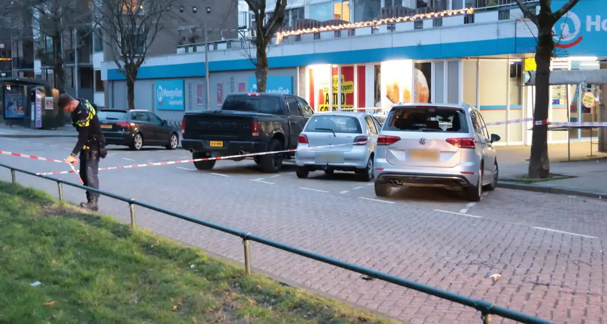 Fietser raakt zwaargewond bij aanrijding met auto - Foto 10