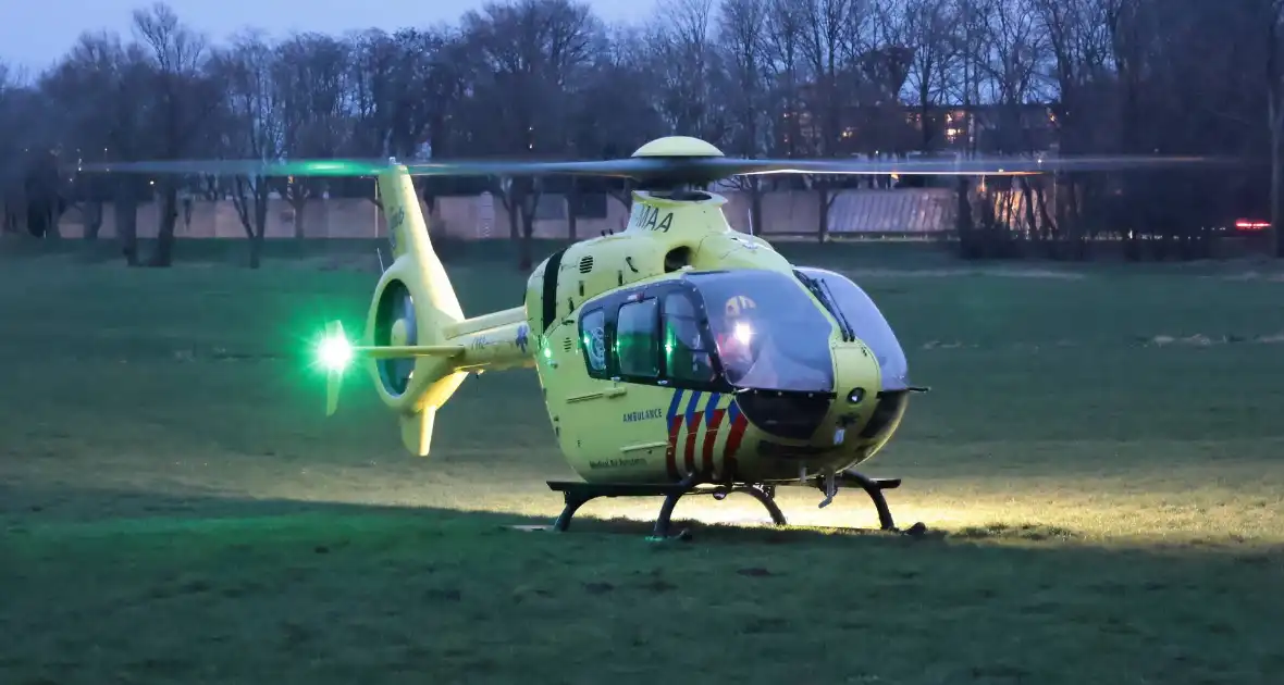 Fietser raakt zwaargewond bij aanrijding met auto - Foto 15