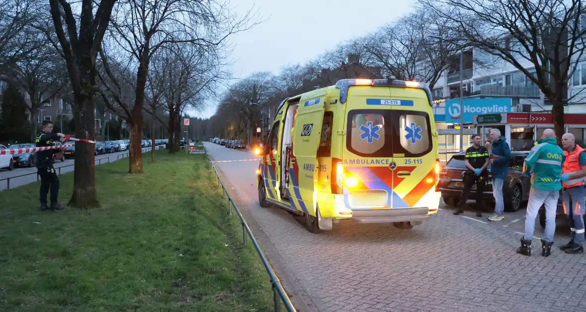 Fietser raakt zwaargewond bij aanrijding met auto - Foto 9