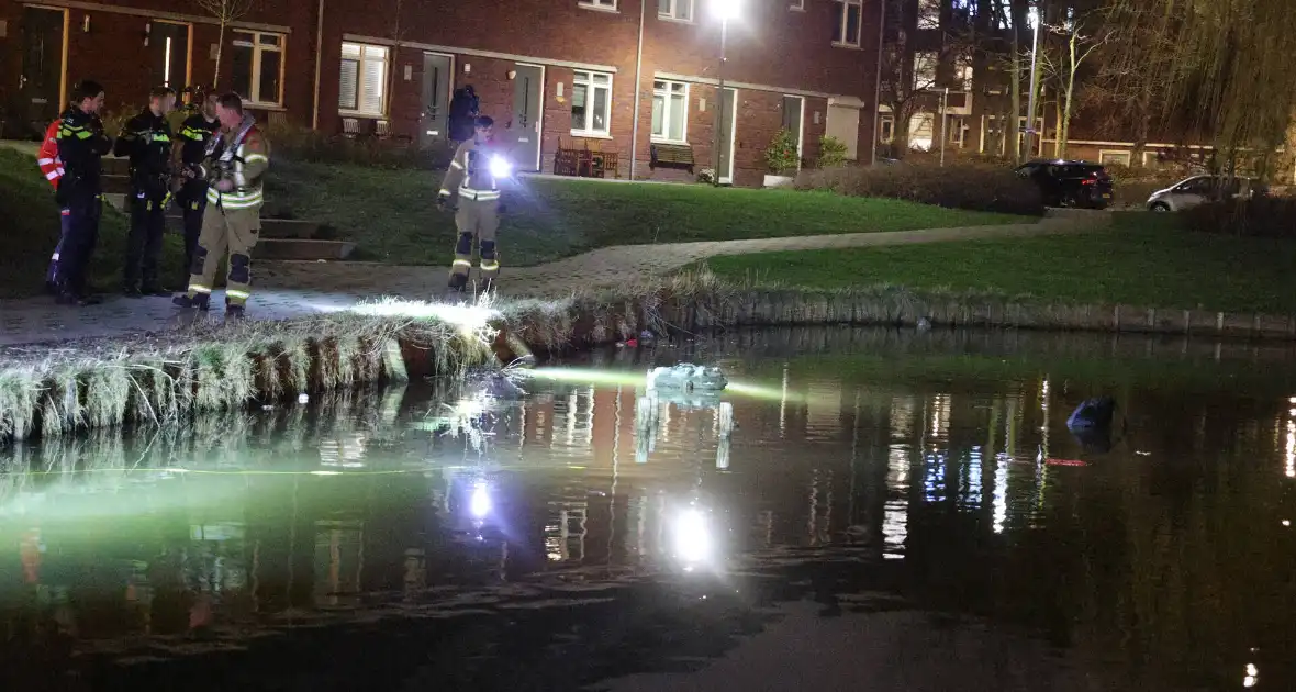 Persoon te water leidt tot grote hulpverlening - Foto 3