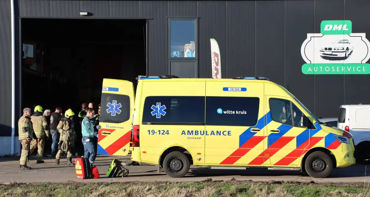 Persoon gewond bij incident op boot - Foto 10