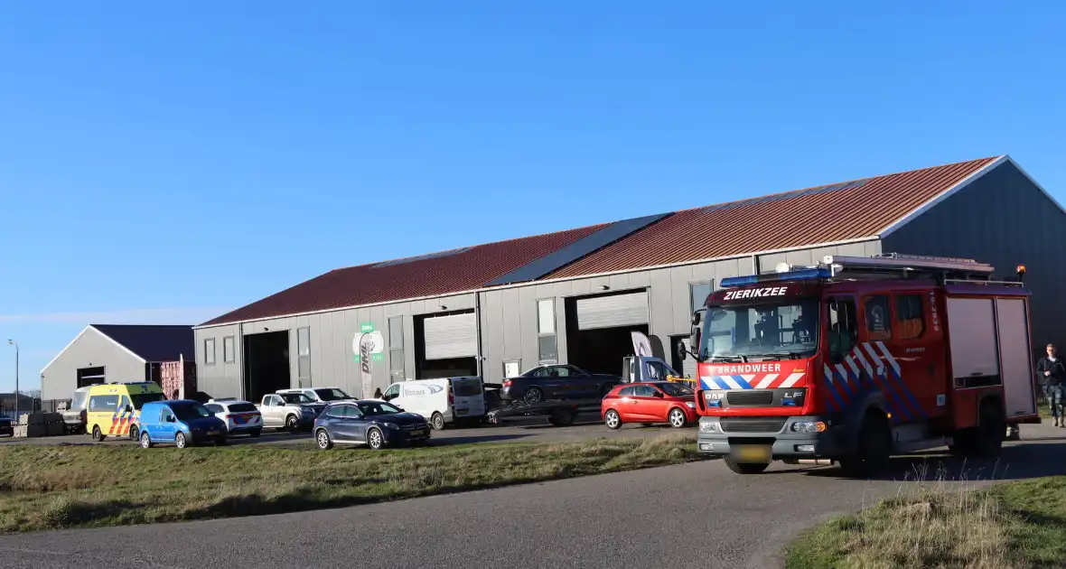 Persoon gewond bij incident op boot - Foto 2