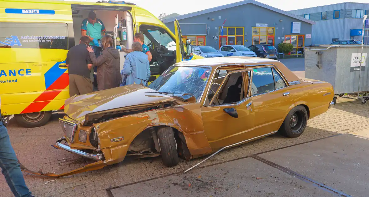 Oldtimer crasht na APK-keuring - Foto 5
