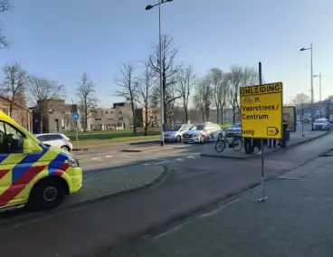 Raam van auto gesneuveld bij botsing