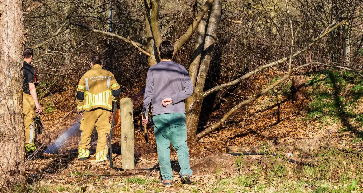 Buitenbrand geblust op terrein zorginstelling