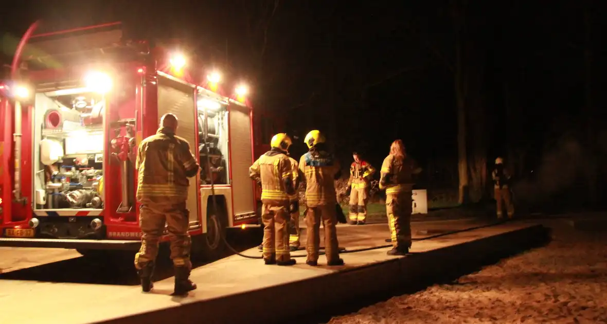 Container in brand na harde klap - Foto 3