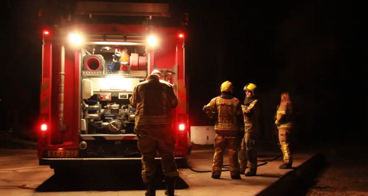 Container in brand na harde klap - Foto 4