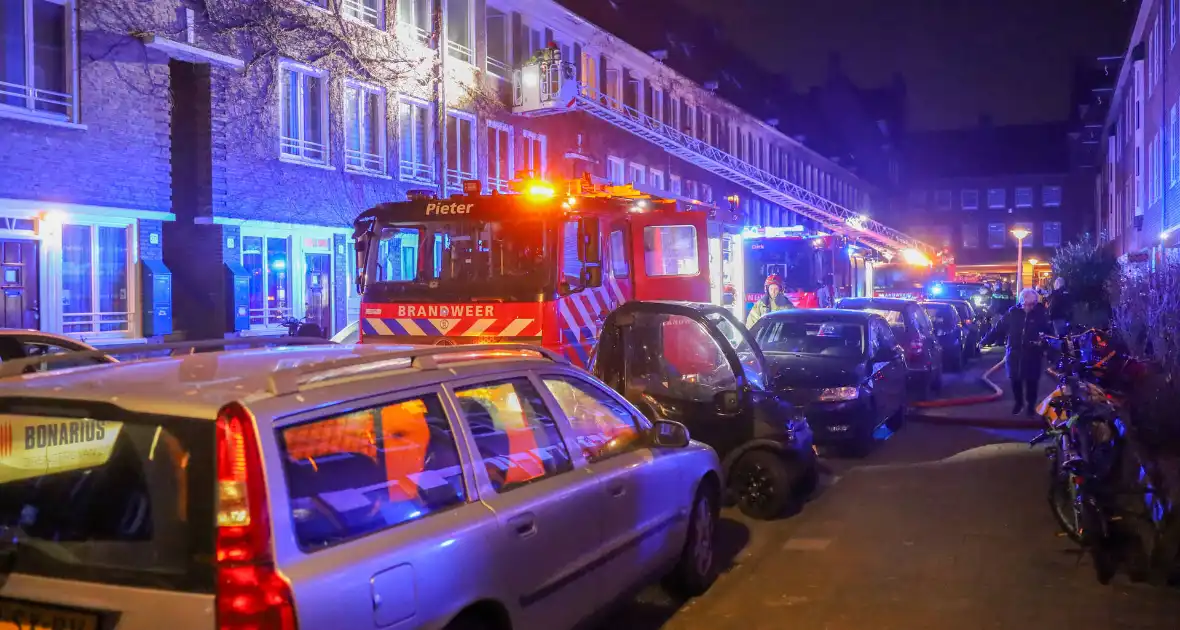 Explosie leidt tot woningbrand en evacuaties - Foto 4