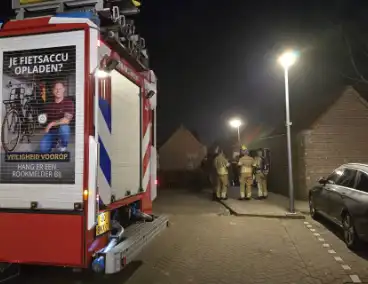 Vuurwerkresten aangetroffen na brand in bijgebouw
