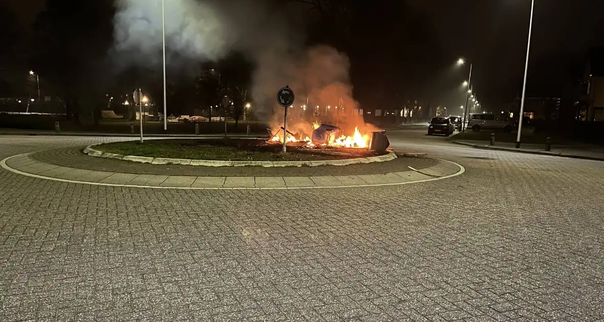 Brandstichting door jongeren zorgt voor overlast - Foto 11